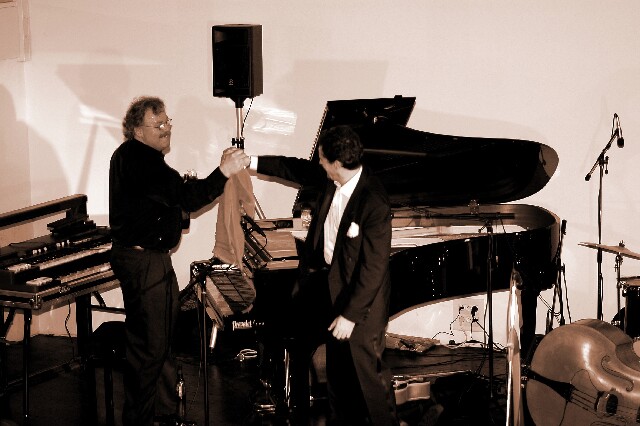 min 2006 12 15 beaune boogie 253 sepia